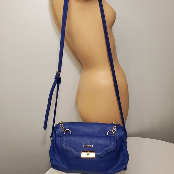 🌼HP🌼Guess Royal Blue Purse - Picture 2 of 5
